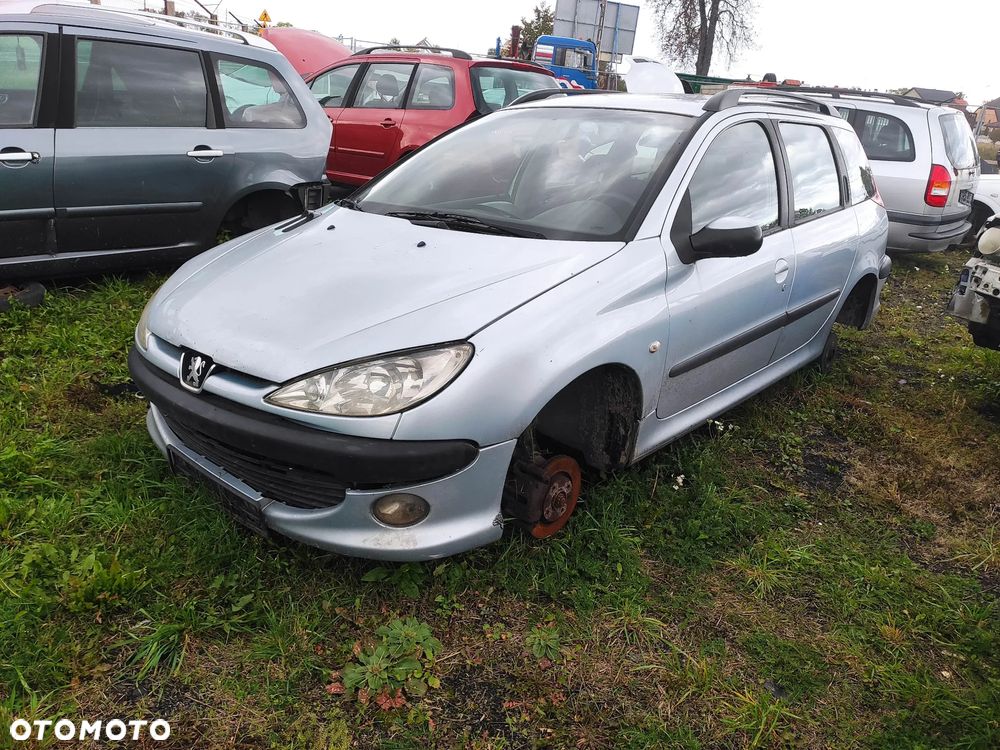 Peugeot 206 lift kombi SW silnik 2.0hdi lakier EYL na części