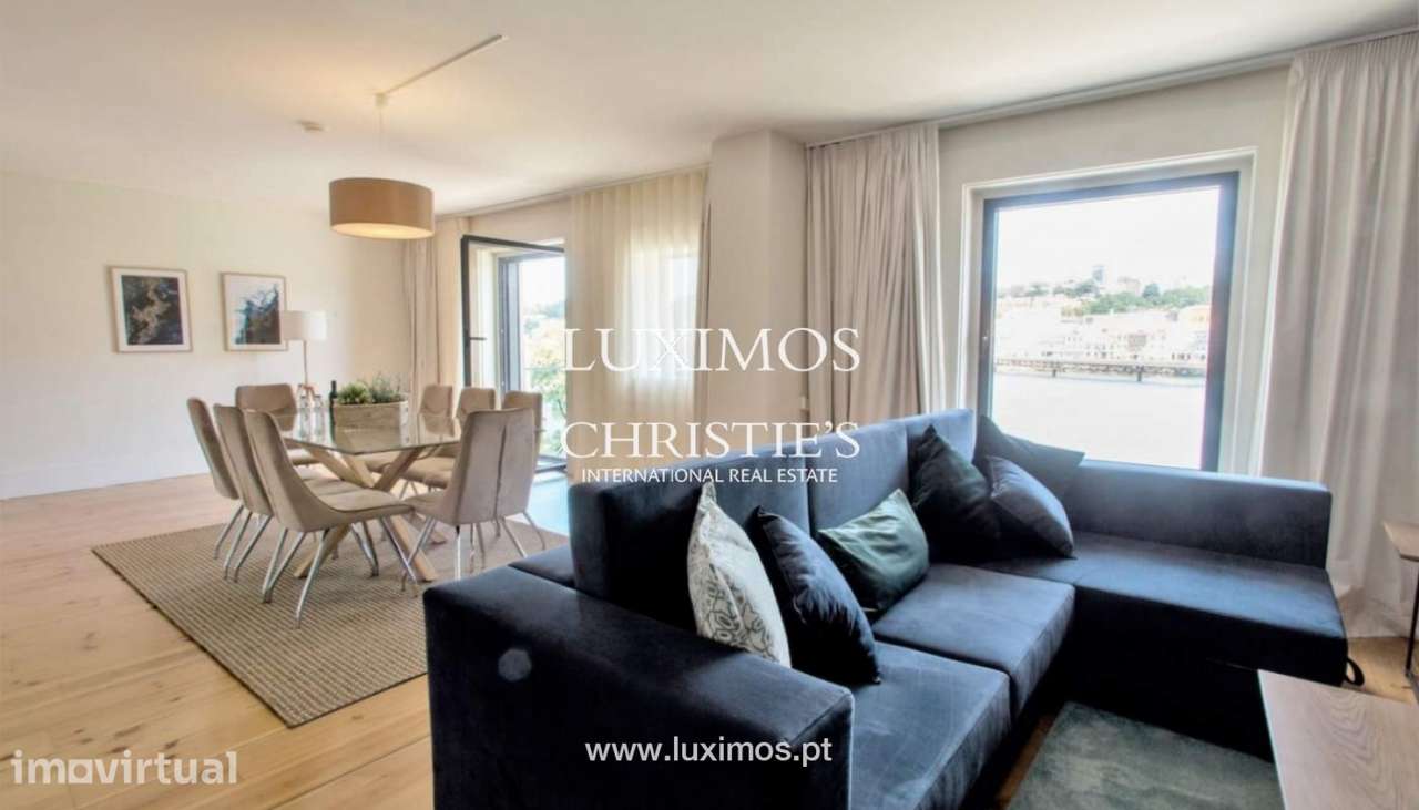 Apartamento duplex em primeira linha de rio à venda Vila Nova de Gaia - Grande imagem: 2/25