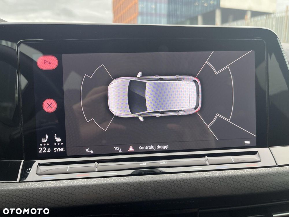 Volkswagen Golf - 33