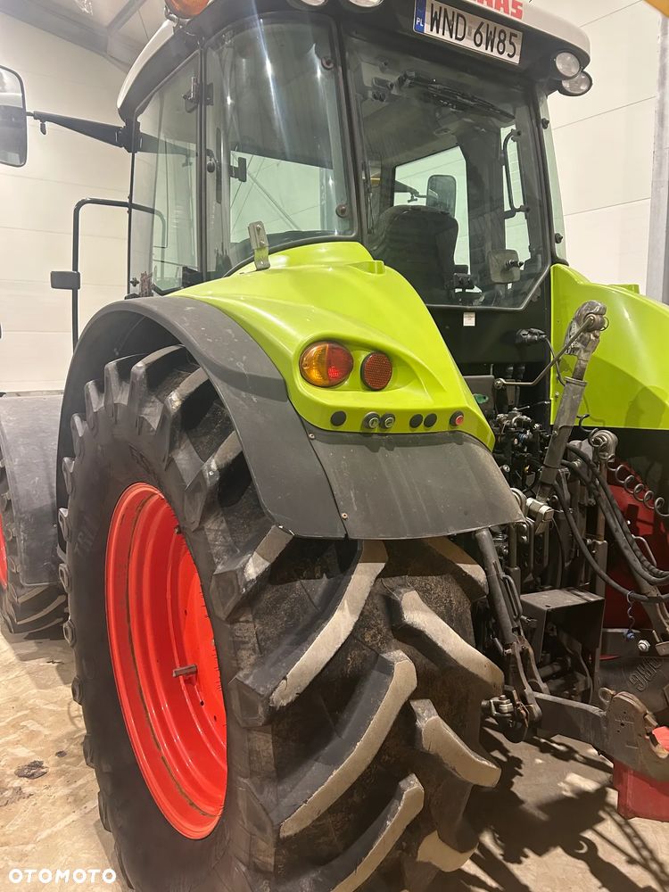 Claas Arion 630 - 10