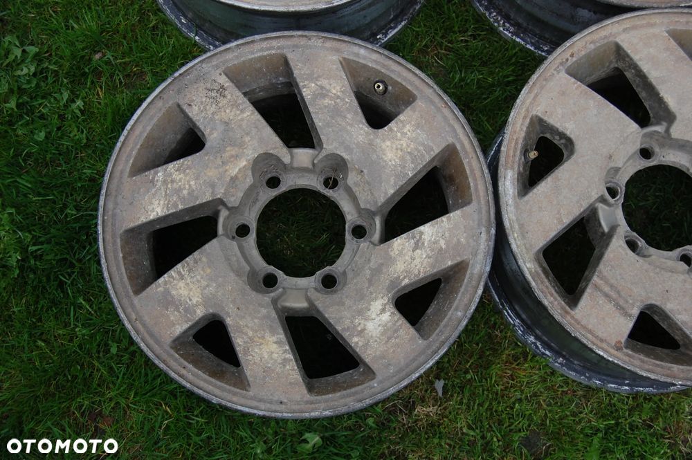 Mitsubishi Pajero Sport - Felgi Aluminiowe 16 cali  6X139,7 - 5