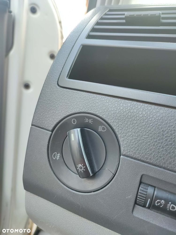 Volkswagen Transporter - 14