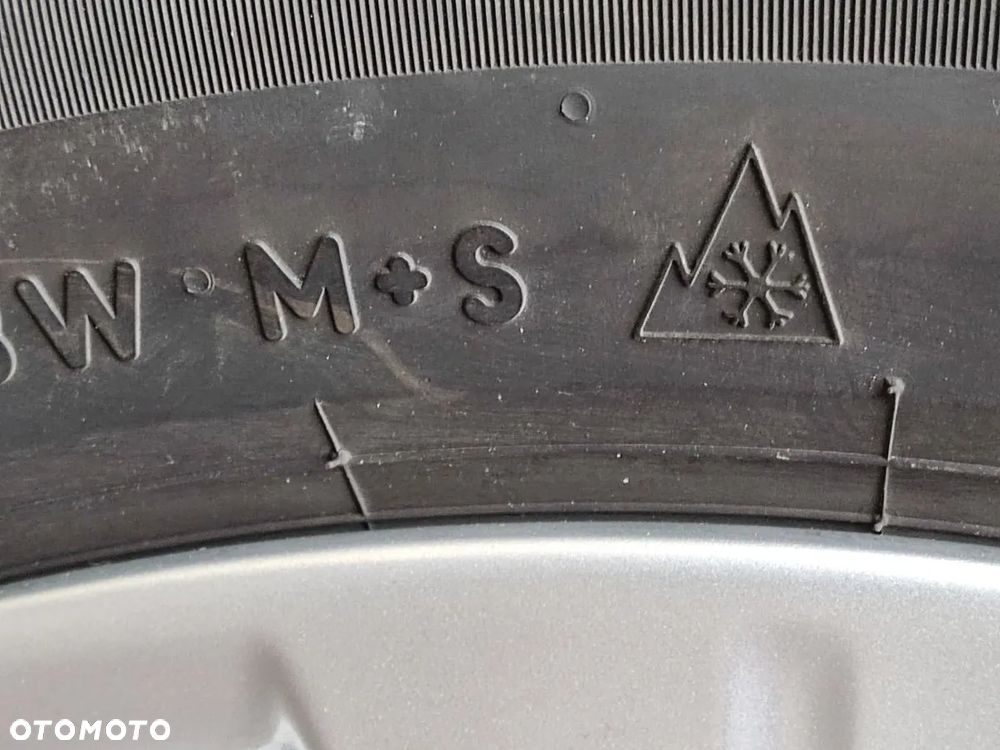 TOYOTA CAMRY 19-24r Koła z Oponami Wielosezonowymi 215/55 R17 Pirelli - 8