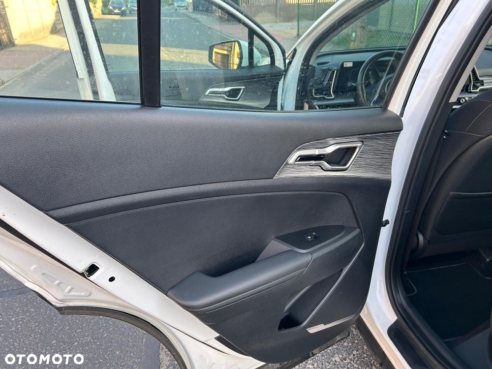 Kia Sportage 1.6 CRDI MHEV Business Line 2WD DCT - 12