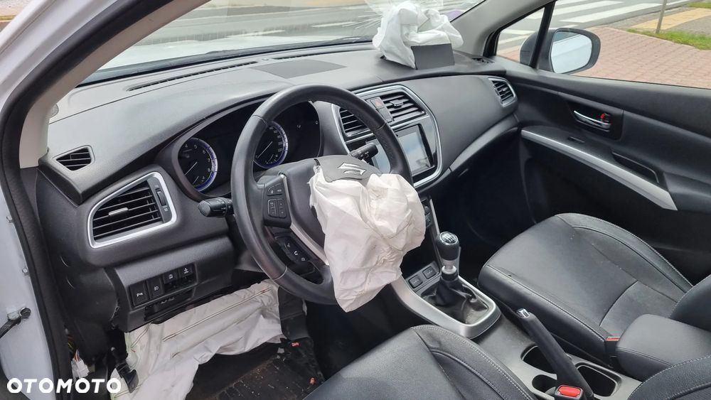Suzuki SX4 - 29