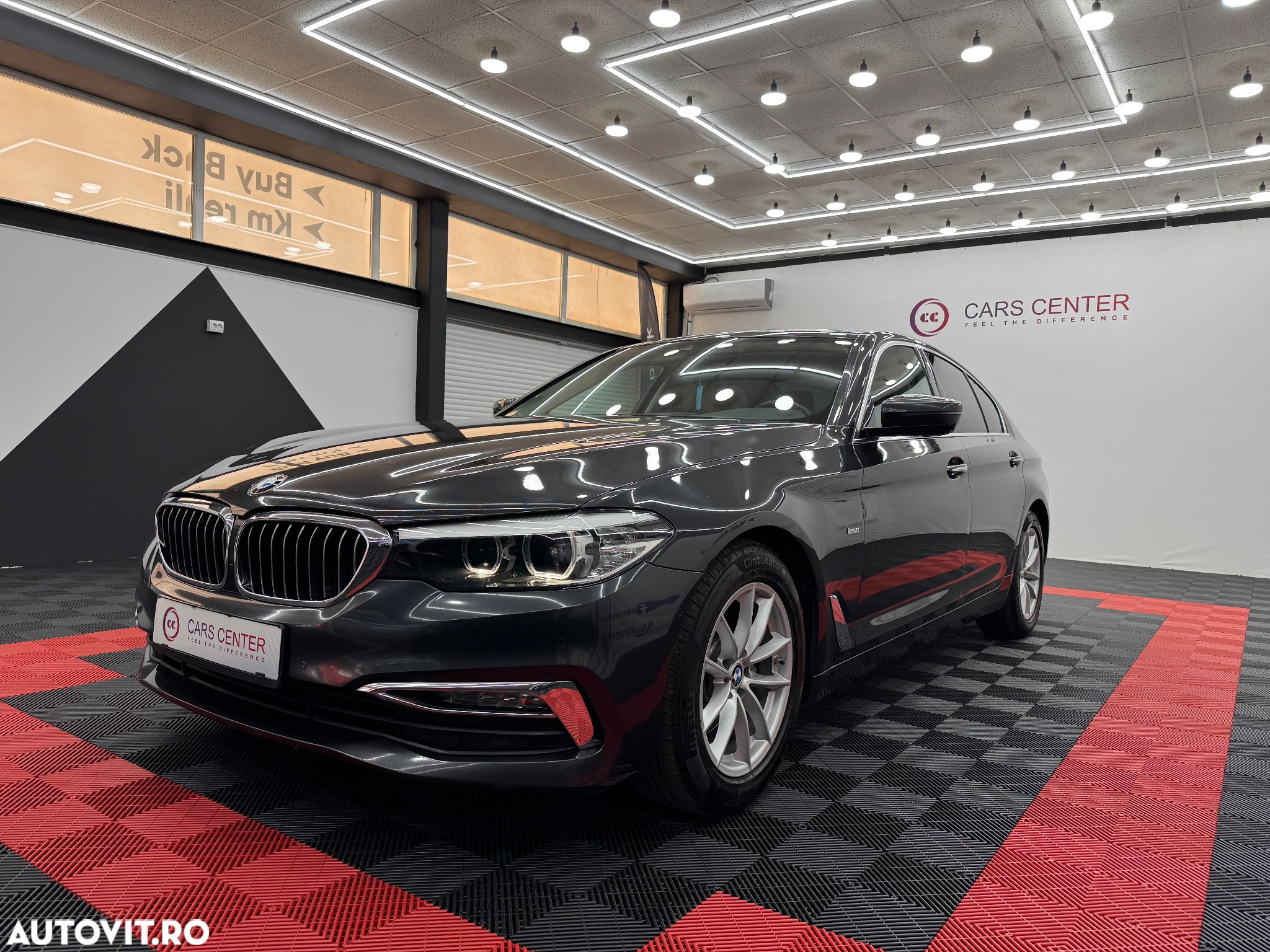 BMW Seria 5 520d Aut. Luxury Line - 2