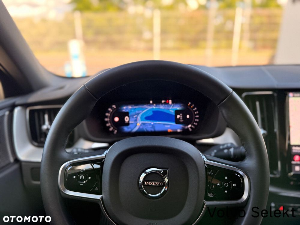 Volvo XC 60 - 21