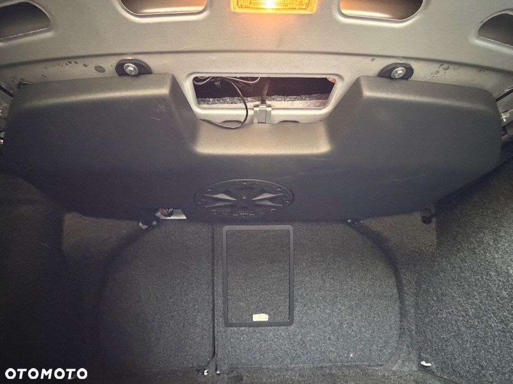 Volkswagen Jetta - 8