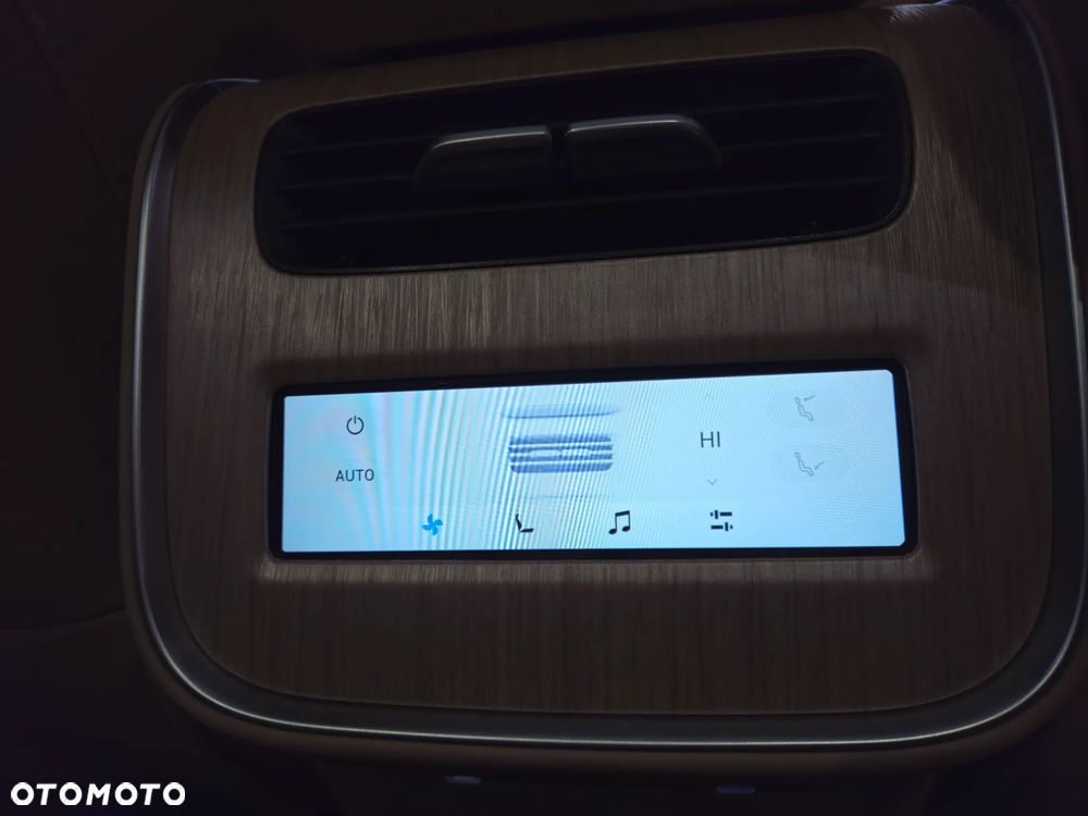 Exlantix ET 100kWh Premium AWD - 29