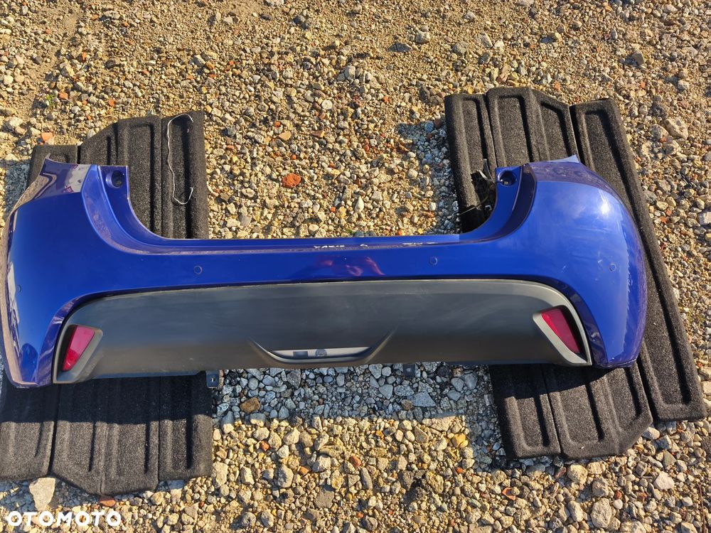 ZDERZAK TYŁ TYLNY KOMPLETNY 8W7 TOYOTA YARIS IV - 1