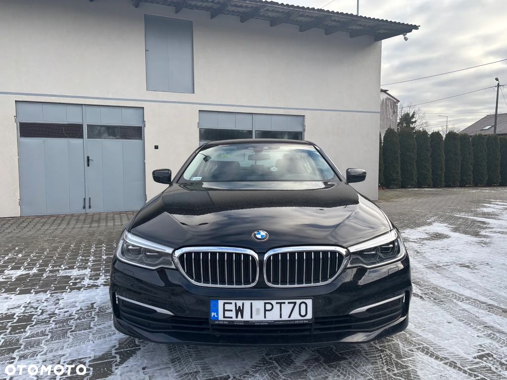 BMW Seria 5 530d xDrive Sport Line - 5