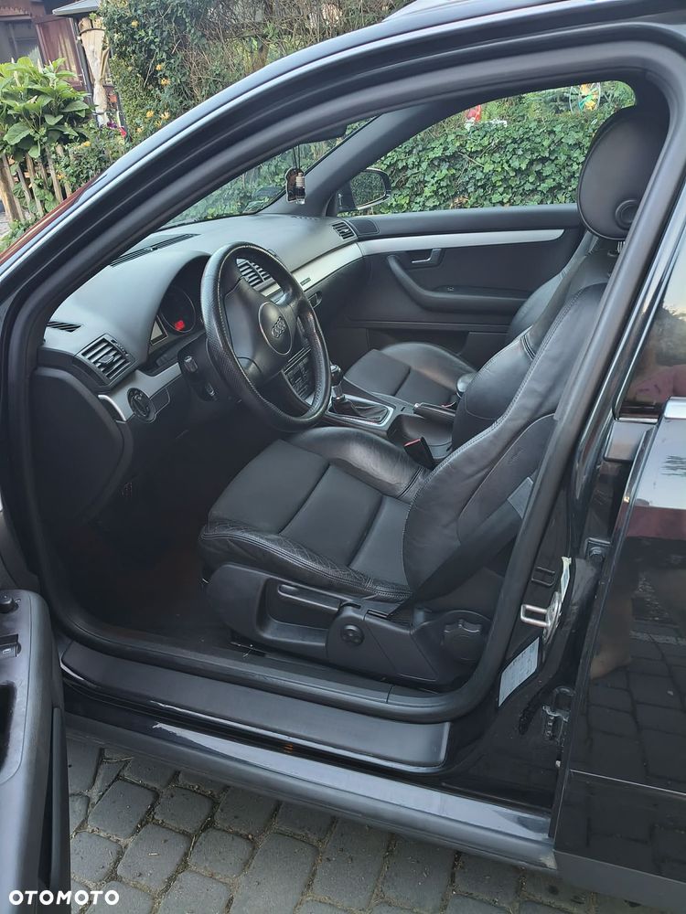 Audi A4 Avant - 5