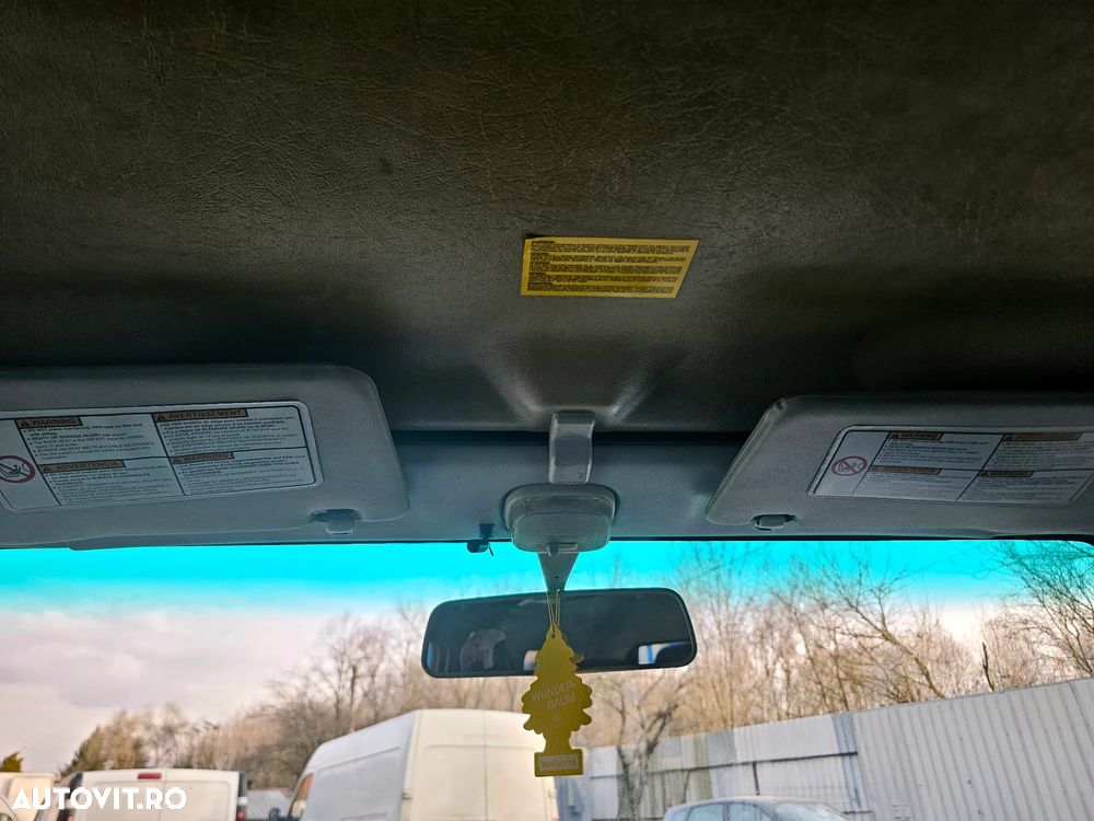 Suzuki Jimny 1.3 JLX - 29