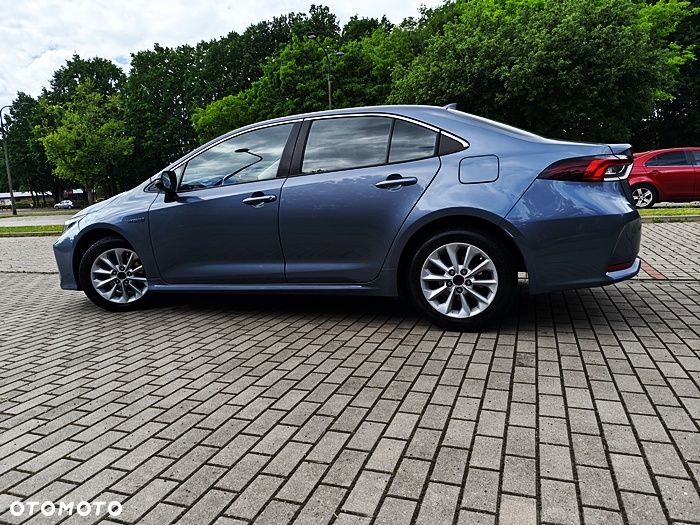 Toyota Corolla - 5