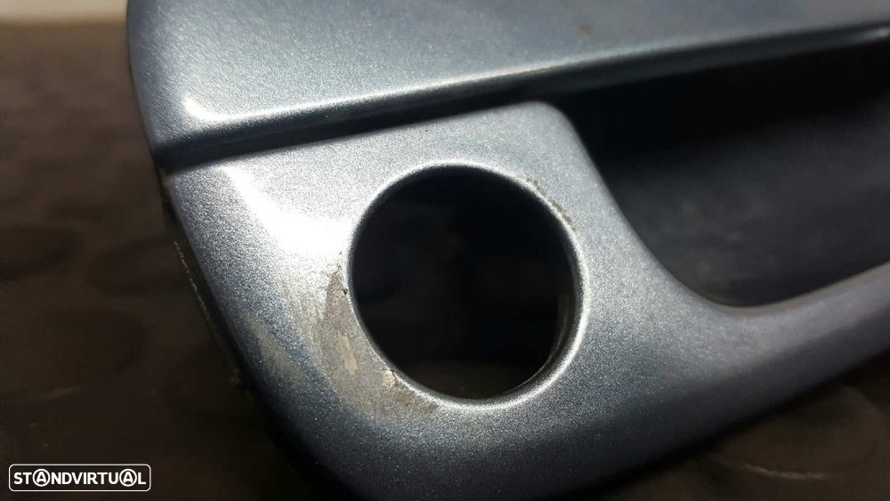 PUXADOR EXTERIOR FRENTE DIREITO PEUGEOT 406 BERLINA (S1/S2) 1.6 - 5