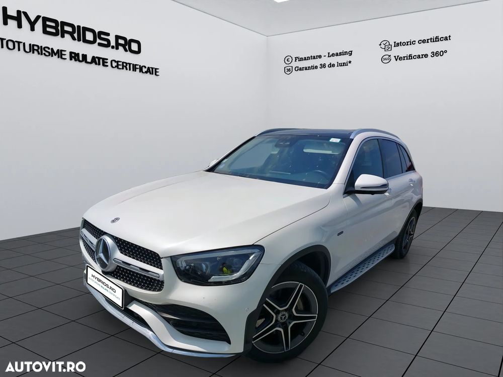 Mercedes-Benz GLC 300 e 4Matic 9G-TRONIC AMG Line - 1