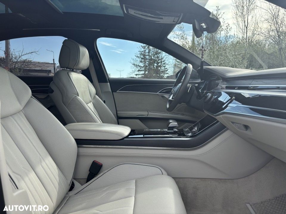 Audi A8 - 14
