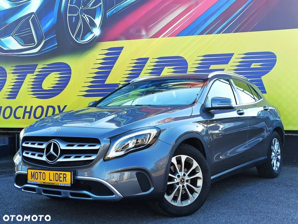 Mercedes-Benz GLA - 2