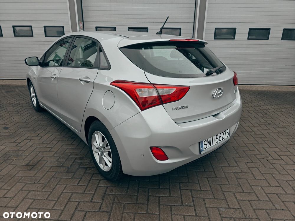 Hyundai i30 1.4 Comfort - 3