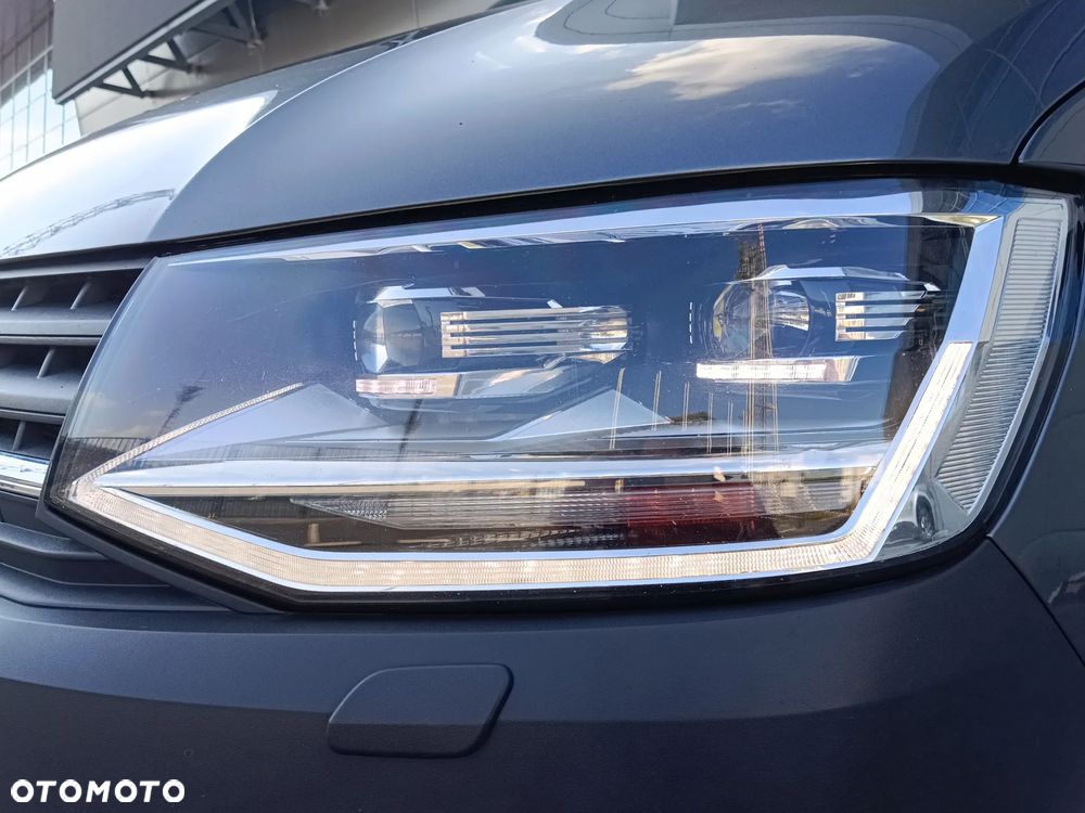 Volkswagen Transporter T6 - 12