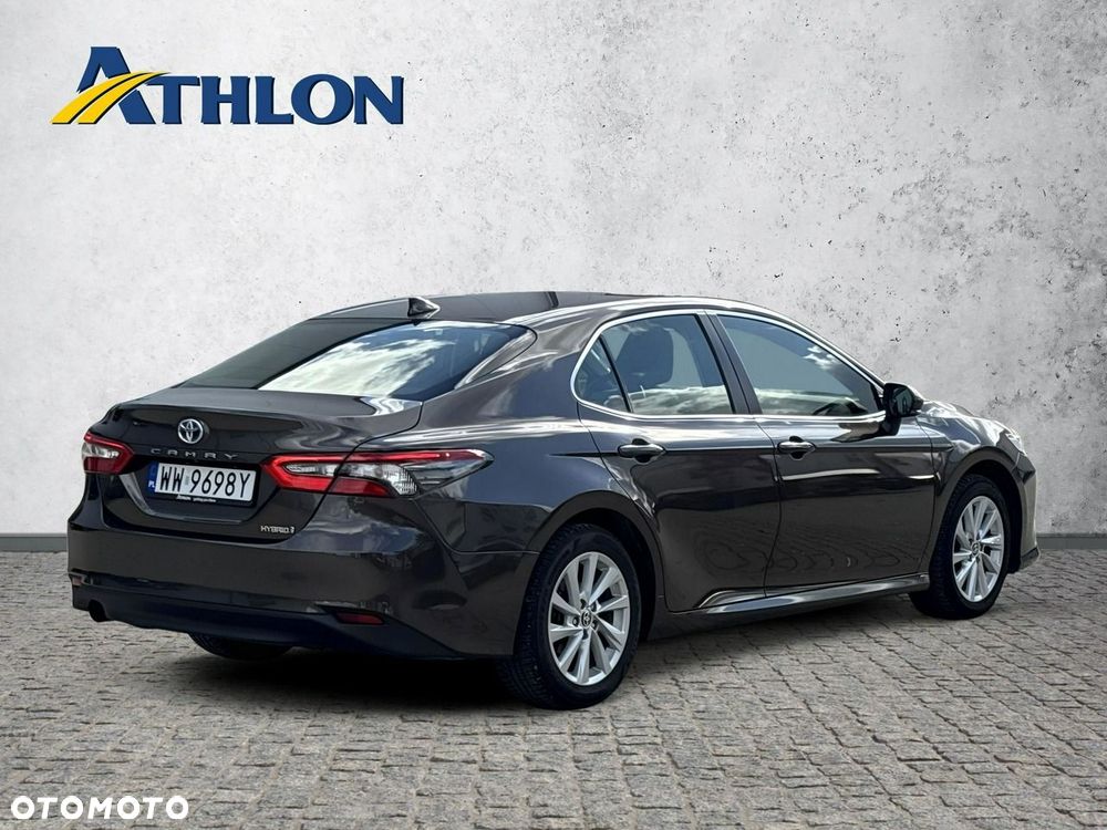 Toyota Camry 2.5 Hybrid Comfort CVT - 5