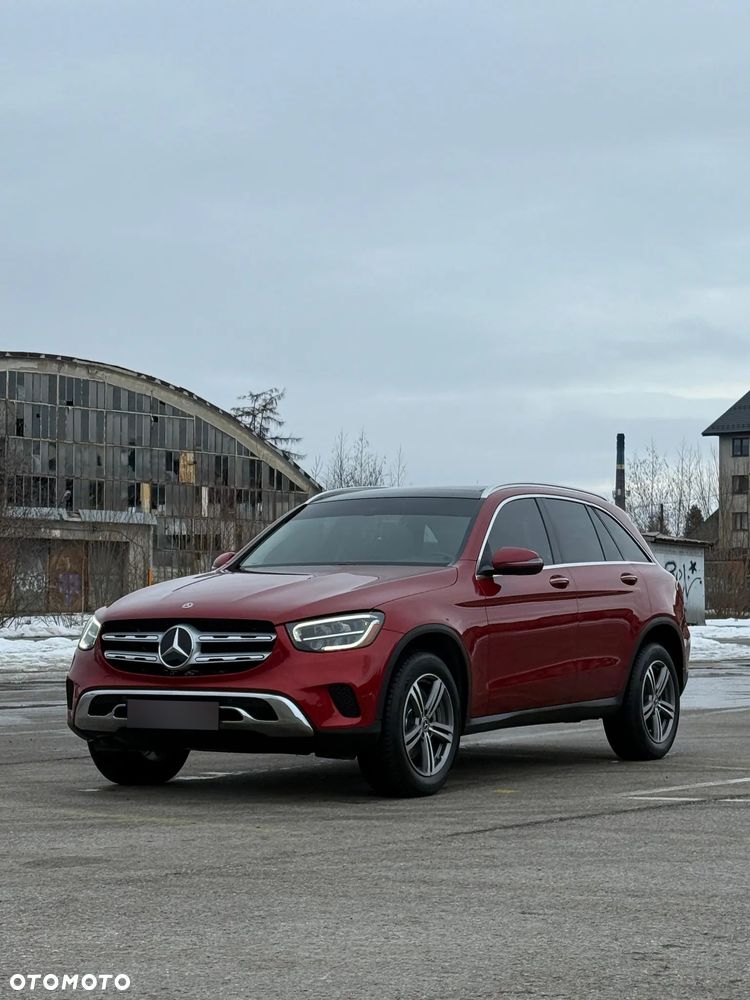 Mercedes-Benz GLC 300 4Matic 9G-TRONIC Exclusive - 2