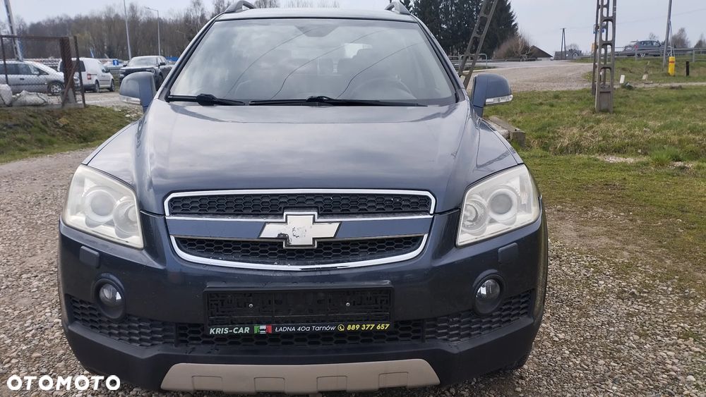 Chevrolet Captiva 2.0 4WD 7 Sitzer Automatik LT Exclusive - 4