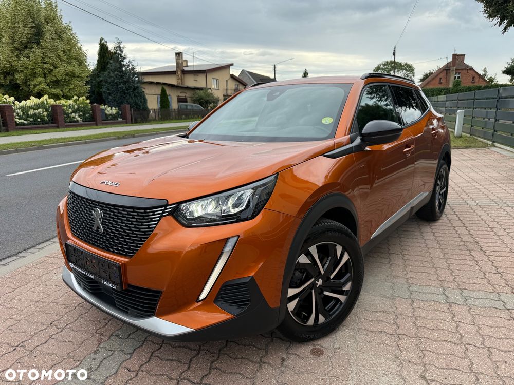 Peugeot 2008 1.5 BlueHDi Allure S&S EAT8 - 1