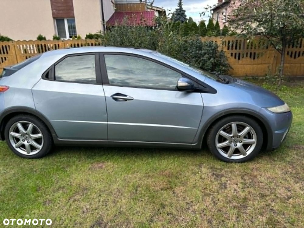 Honda Civic 1.8 Executive - 2