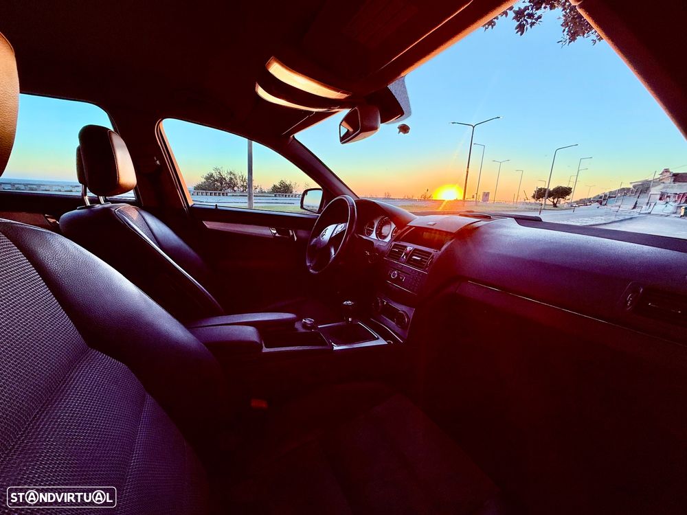 Mercedes-Benz C 220 CDi Avantgarde - 14