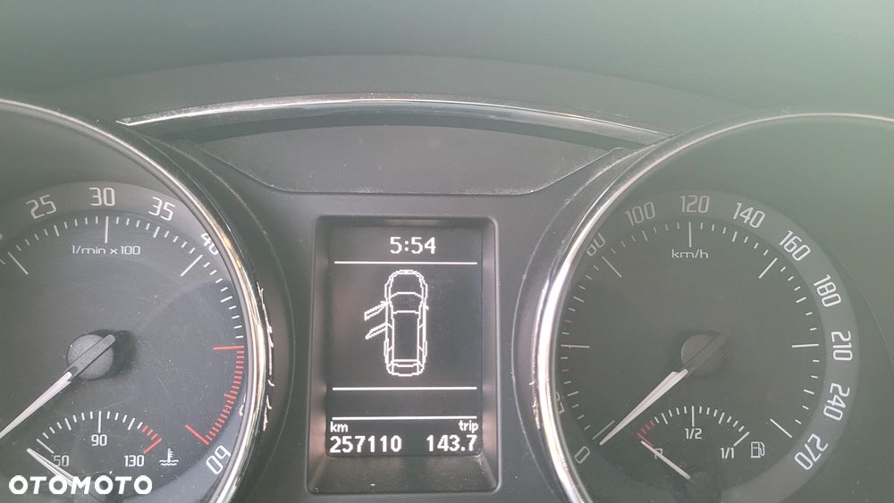 Skoda Superb - 12