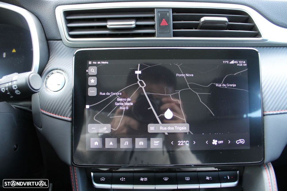 MG ZS EV 72.6 kWh Luxury - 18