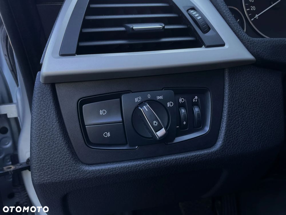 BMW 3GT 320d GT - 32