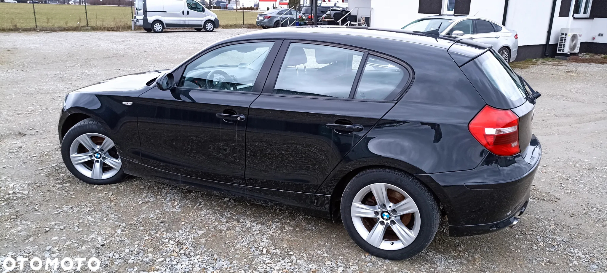 BMW Seria 1 116i - 13