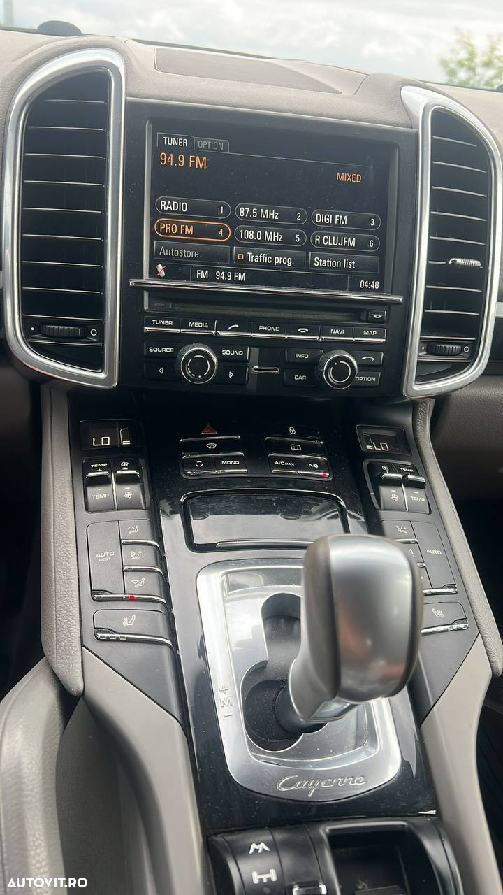 Porsche Cayenne 3.0TD TipTronic - 7