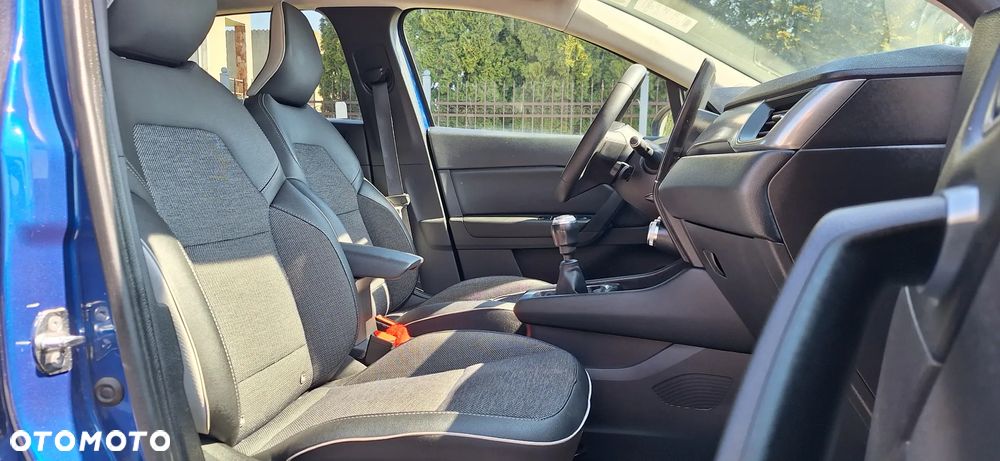 Renault Captur TCe 100 EXPERIENCE - 16