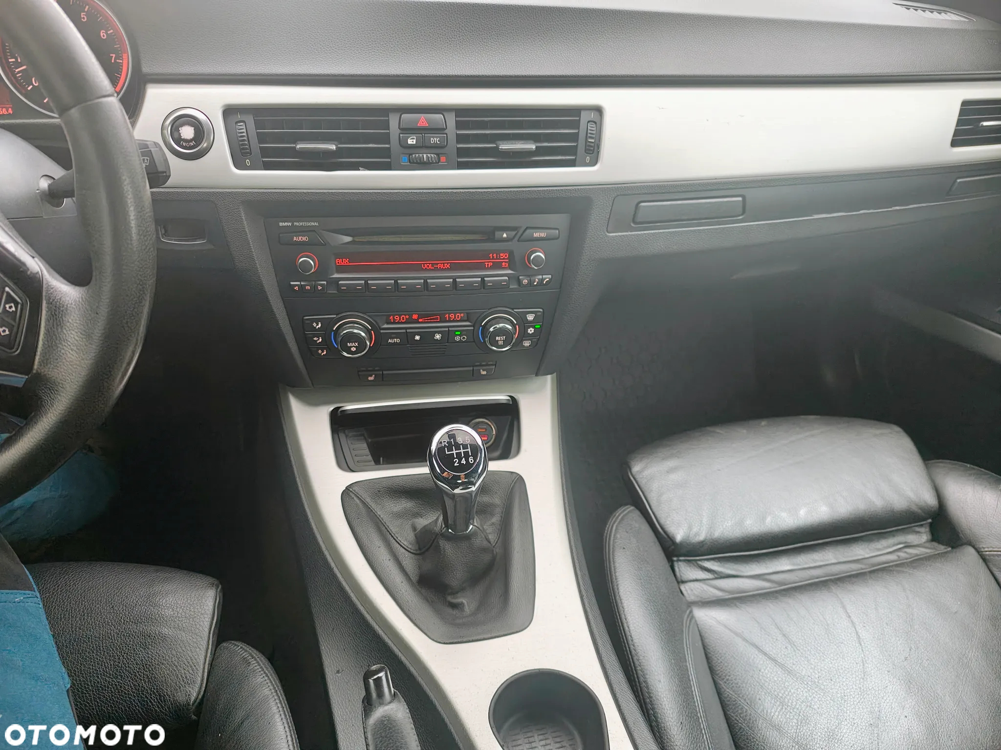 BMW Seria 3 325i - 22