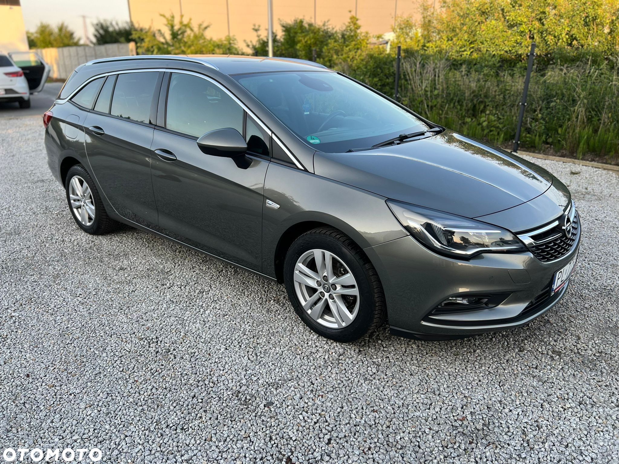 Opel Astra 1.4 Turbo Start/Stop Automatik Sports Tourer Dynamic - 1
