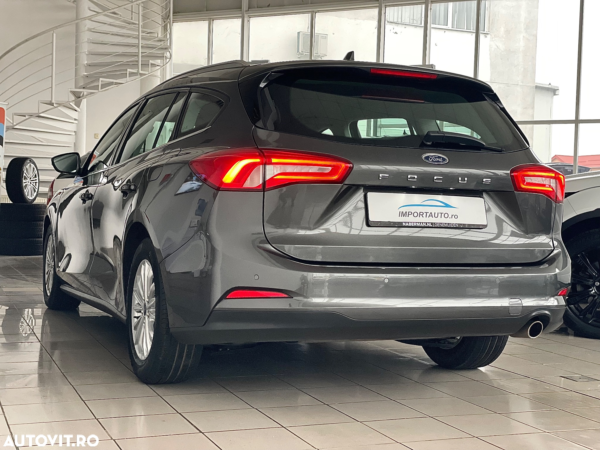 Ford Focus 1.0 EcoBoost Start-Stopp-System TITANIUM DESIGN - 6