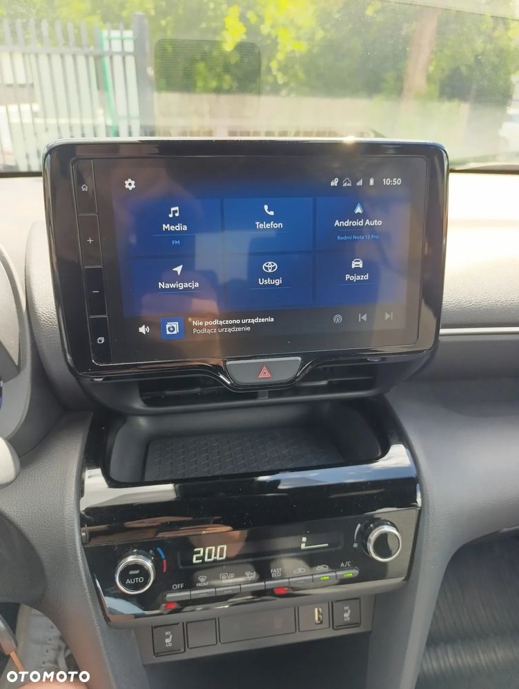 Toyota Yaris Cross Hybrid 1.5 Executive - 25