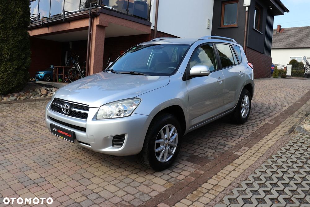 Toyota RAV4 2.0 4x2 - 21