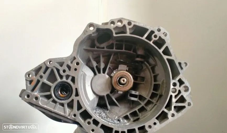 Caixa 5 Velocidades Opel Corsa Astra J Meriva 1.3Cdti 75Cv 95Cv 22 estrias - 1