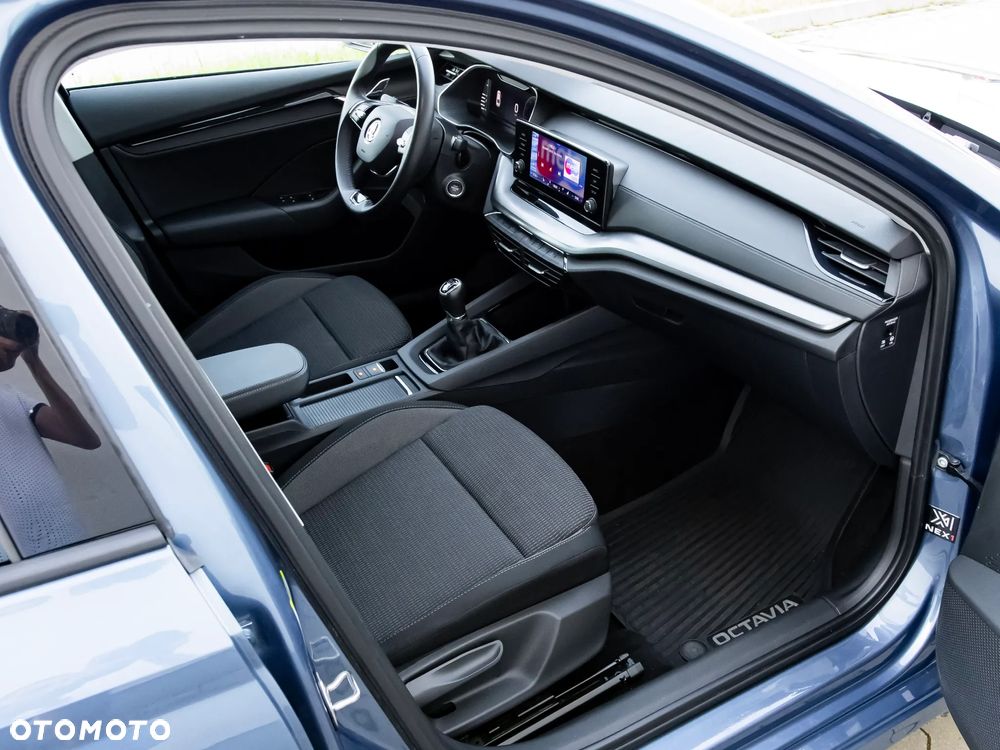 Skoda Octavia 1.5 TSI ACT Ambition - 28
