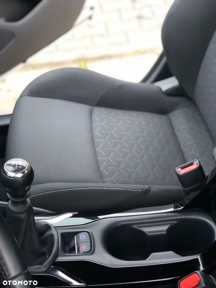 Toyota Corolla 1.2 Turbo Comfort - 32