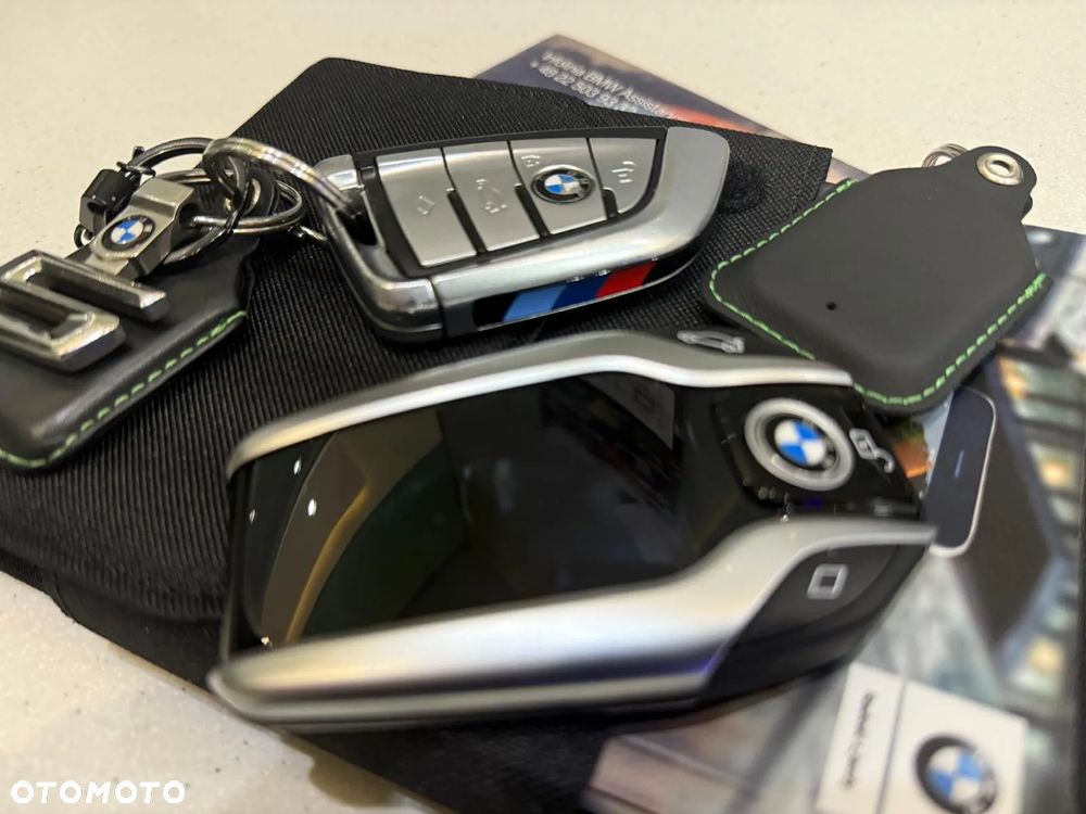 BMW Seria 5 530i xDrive M Sport sport - 25