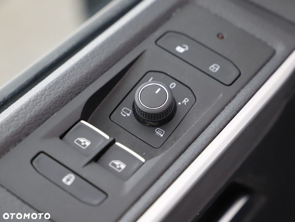 Volkswagen California - 25