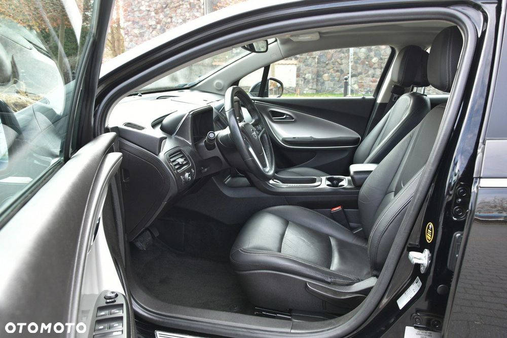 Opel Ampera - 17