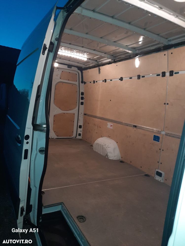 Mercedes-Benz Sprinter 317 CDI CD L3 170 CP RWD 6MT - 9