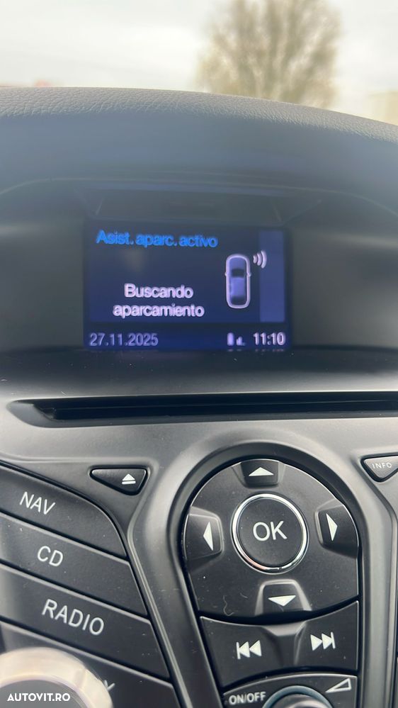 Ford Focus 1.6 TDCI DPF Titanium - 25