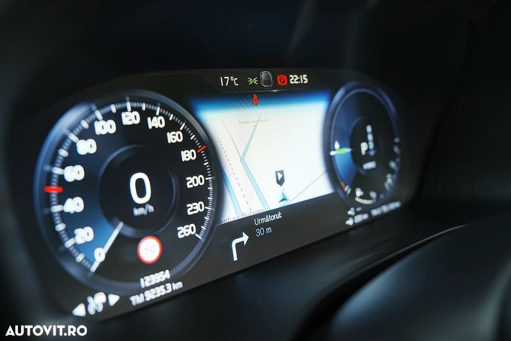 Volvo XC 40 T5 Recharge DKG Inscription - 32